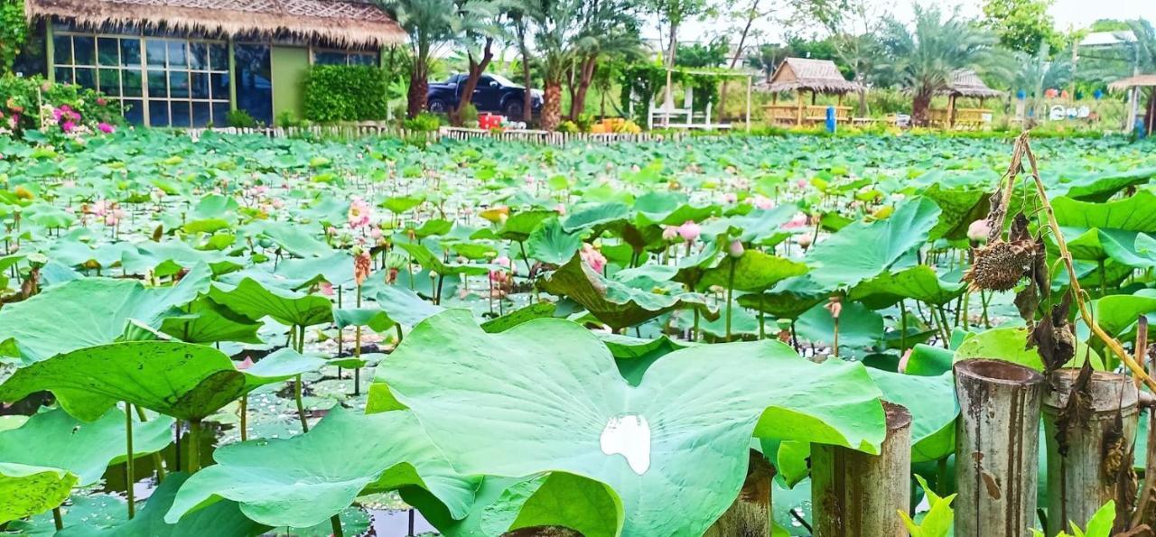 Ban Ing Suan Hotel Samut Prakan Bagian luar foto