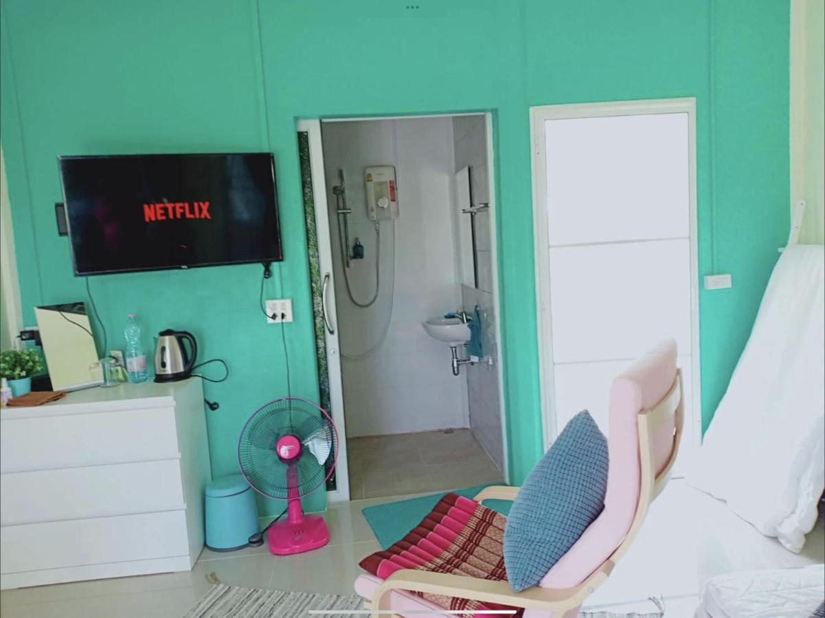 Ban Ing Suan Hotel Samut Prakan Bagian luar foto
